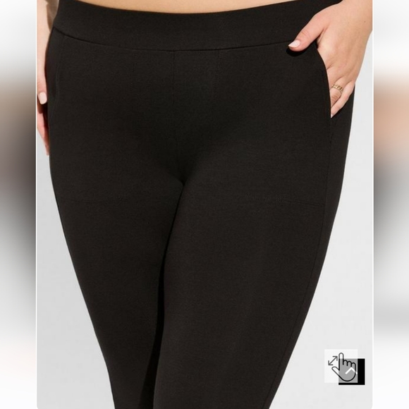 🆕️🖤 3X BLACK FLARE LEGGING WITH POCKETS - FULL LENGTH🖤 - Picture 2 of 3